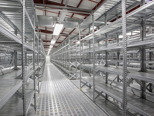 stellingen voor magazijninrichting